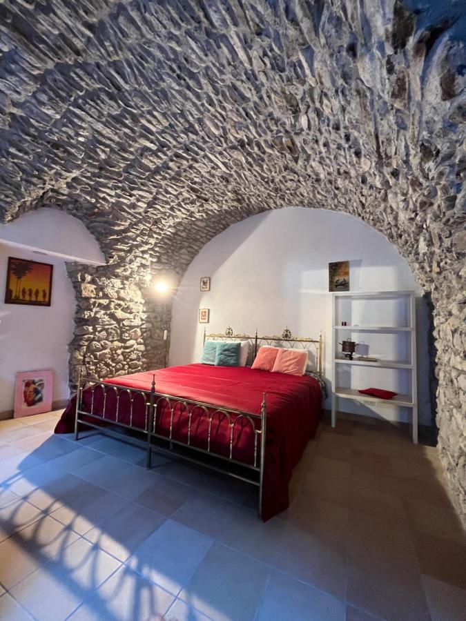 Villa Casa Victoria - Full Equipped Stone House Rocchetta Nervina Exterior foto
